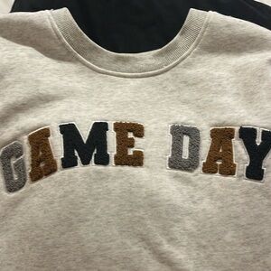 ZSUPPLY crewneck fleece sweatshirt  GAME DAY. PERFECT FOR SUPERBOWL